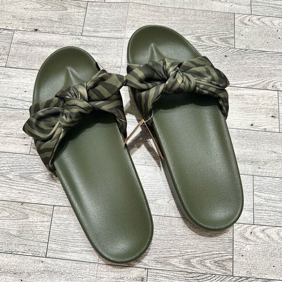 NWT VS PINK ANIMAL PRINT BOW SLIDES - Picture 2 of 7